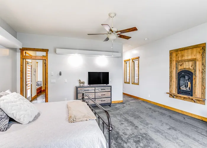 Vakantiehuis Spacious Home: Patio, Grill & Mountain Views Afton